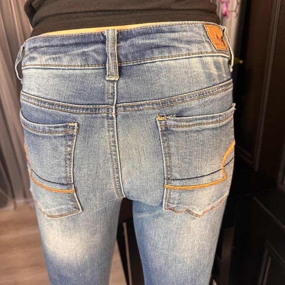 American Eagle Outfitters Light high rise jegging Jeans - Picture 5 of 8